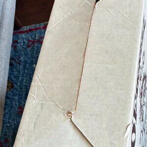 Star of the W hat box